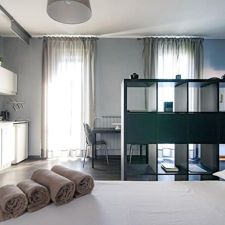 Via Mentana 32 - The House Of Travelers Apartment Комо Екстериор снимка