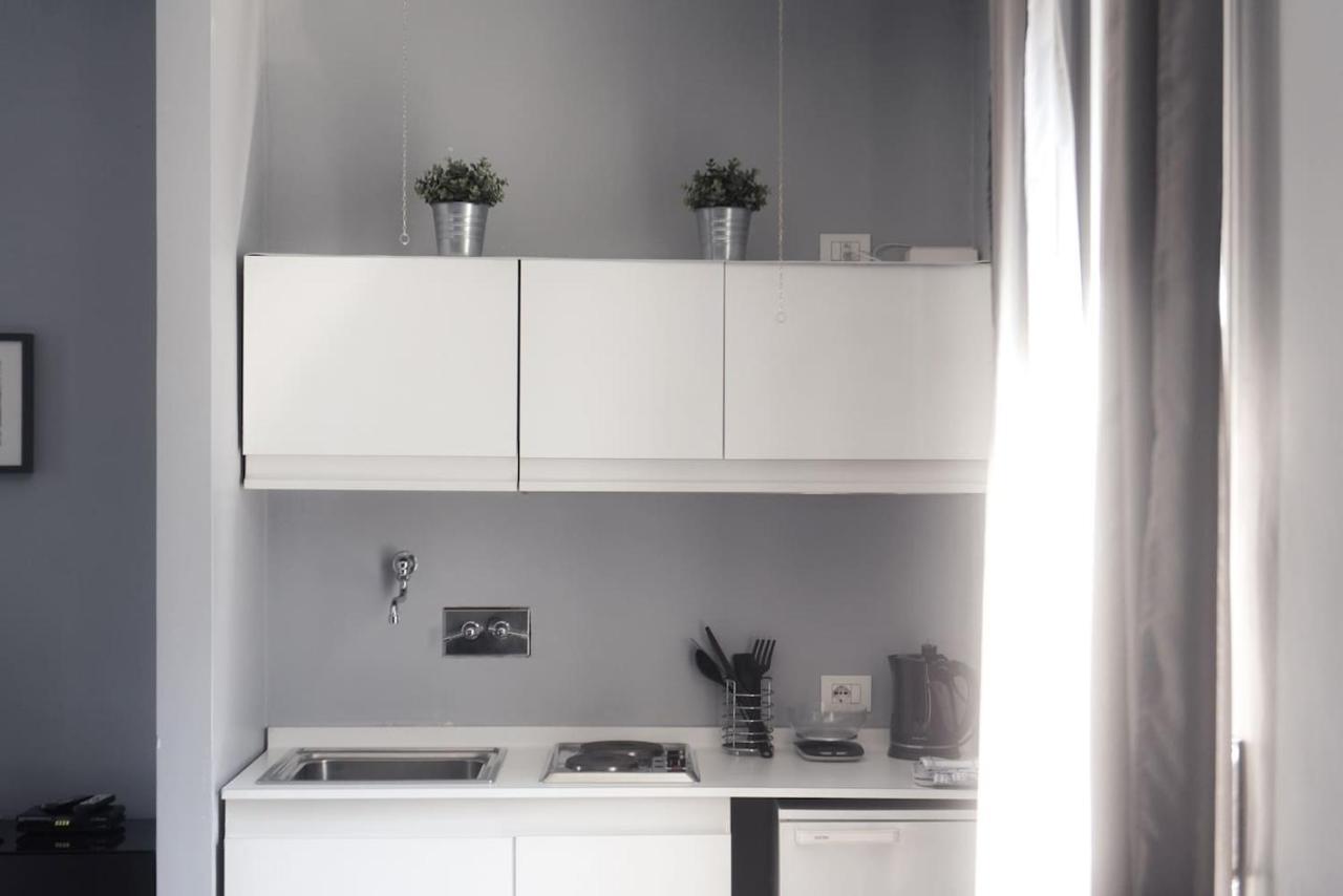 Via Mentana 32 - The House Of Travelers Apartment Комо Екстериор снимка
