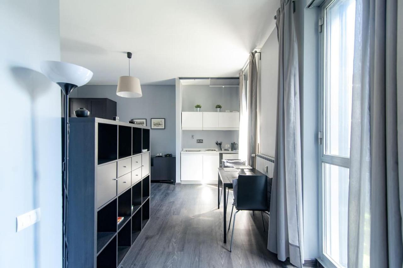 Via Mentana 32 - The House Of Travelers Apartment Комо Екстериор снимка
