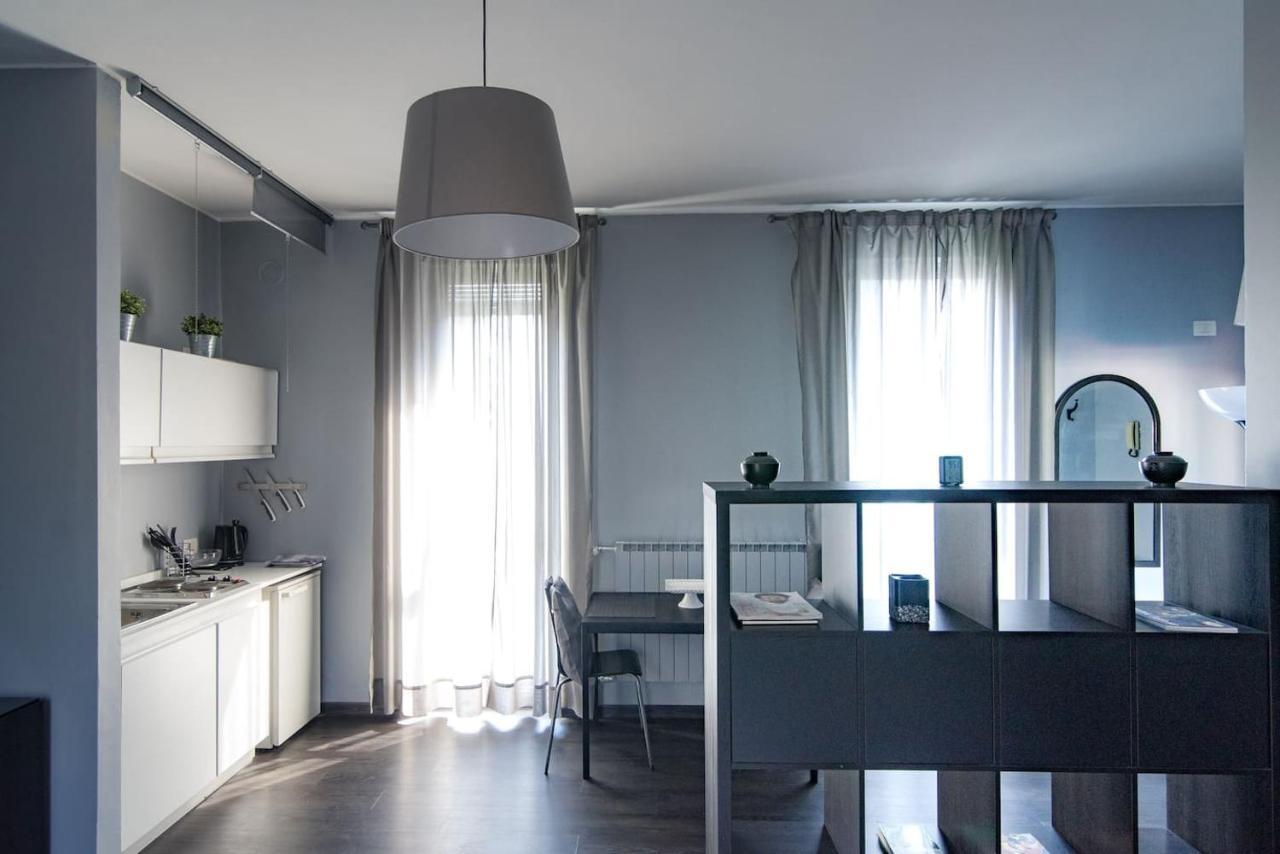Via Mentana 32 - The House Of Travelers Apartment Комо Екстериор снимка