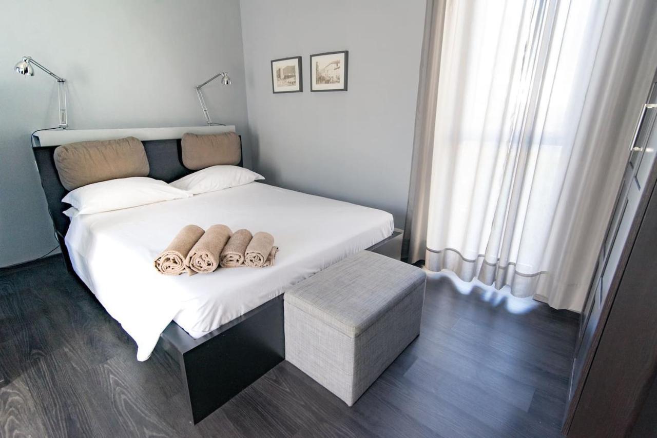 Via Mentana 32 - The House Of Travelers Apartment Комо Екстериор снимка
