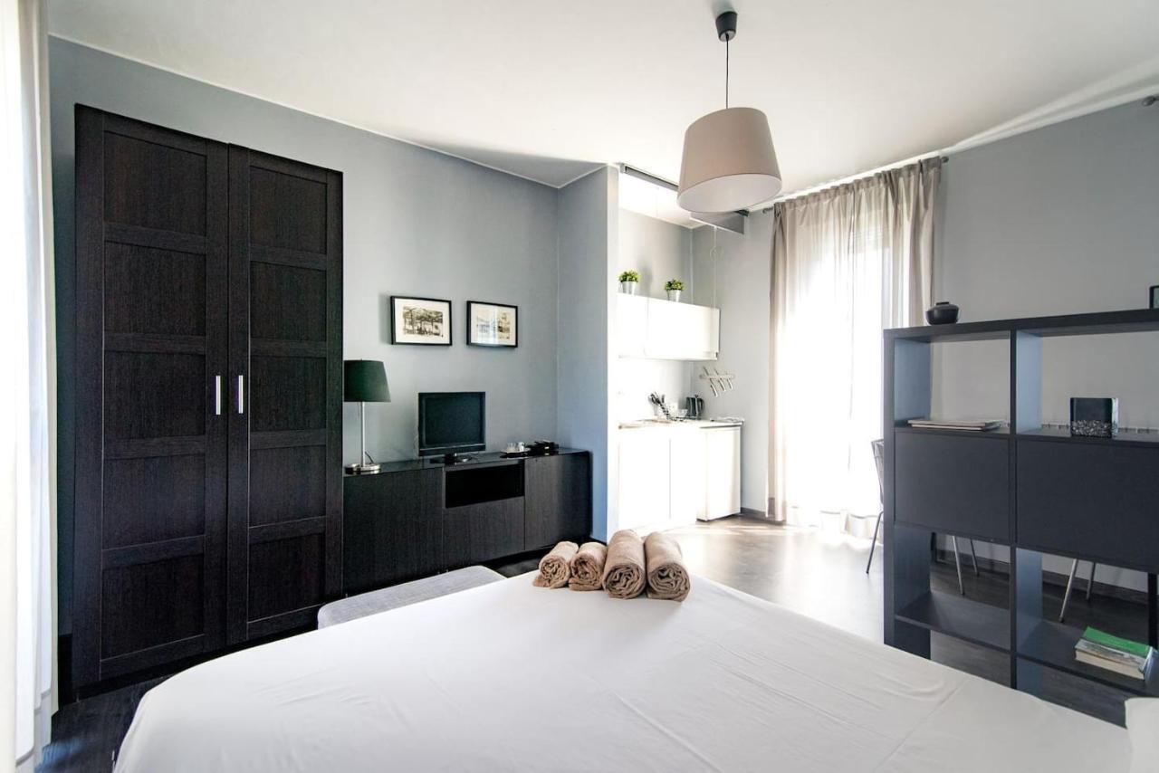 Via Mentana 32 - The House Of Travelers Apartment Комо Екстериор снимка